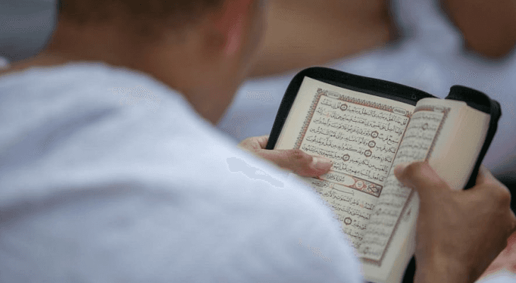 بهدف إعادة تأهيلهم ودمجهم في المجتمع وتحفيزهم