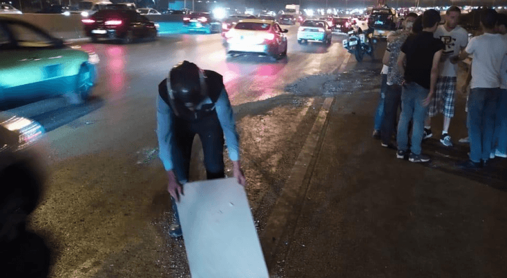 من موقع الحادث