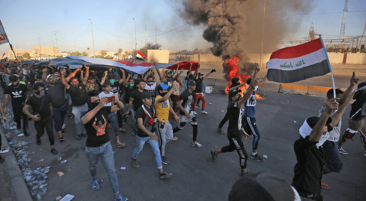 أكثر من 300 قتيل و15 ألف جريح منذ بدء الحراك الشعبي في العراق