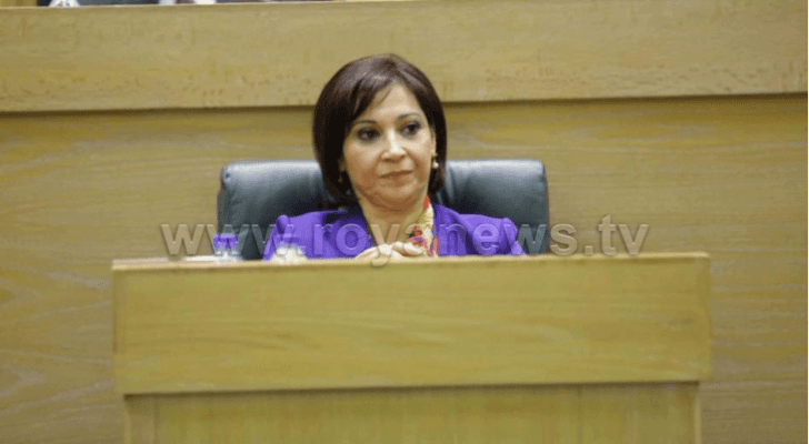 وزيرة السياحة والآثار مجد شويكة