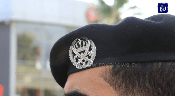 أحد مرتبات الأمن العام