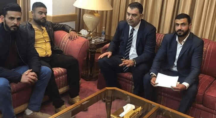 البطاينة يلتقي مندوبي عن المتعطلين عن العمل في الكرك