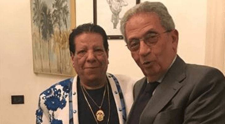 عمرو موسى والفنان الرحل شعبان عبدالرحيم