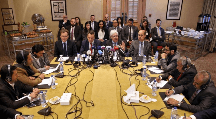 أطراف النزاع اليمني تتفق في عمان على تبادل الأسرى والمحتجزين