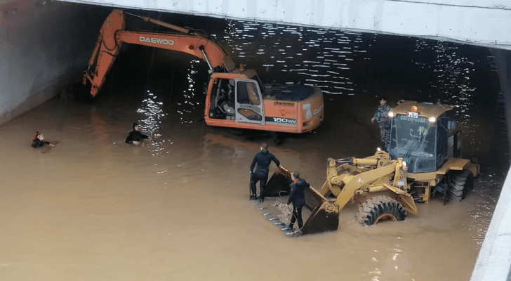 من عمليات فتح النفق