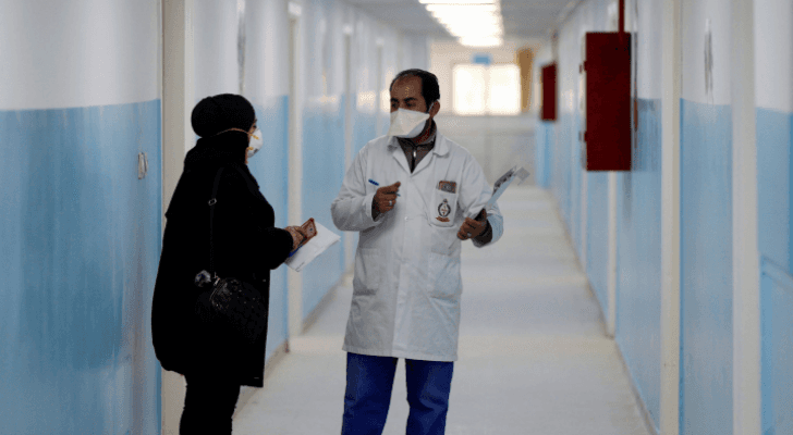 مصدر مطلع: قرارات هامة مرتقبة من الحكومة للأردنيين لمواجهة فيروس كورونا