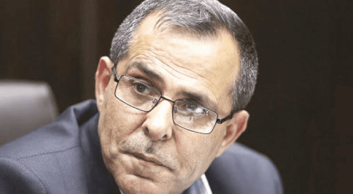 احالة مدير عام المؤسسة العامة للغذاء والدواء الدكتور هايل عبيدات الى التقاعد