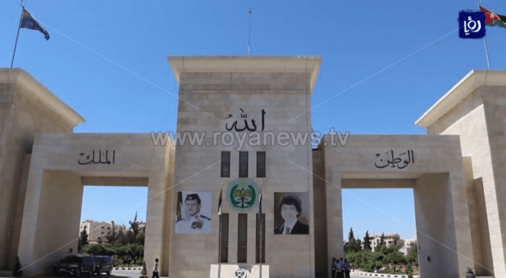 الأمن: القبض على 14 شابا وفتاة أقاموا حفلا داخل منزل بعمان.. تفاصيل