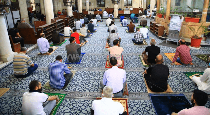 الصورة من صلاة الجمعة
