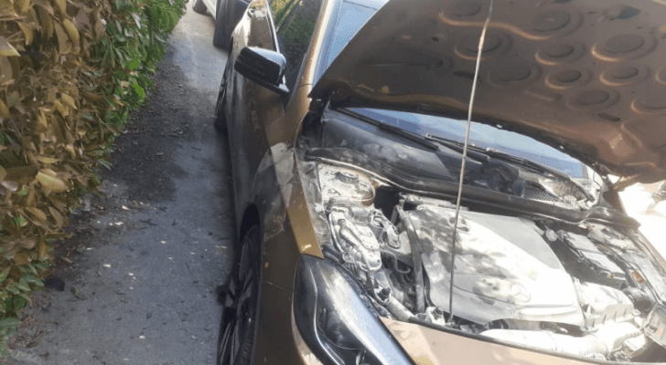 إحدى المركبات المحروقة