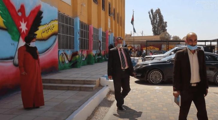 مدير تربية البادية الشمالية يتفقد مدارس قضاء السرحان