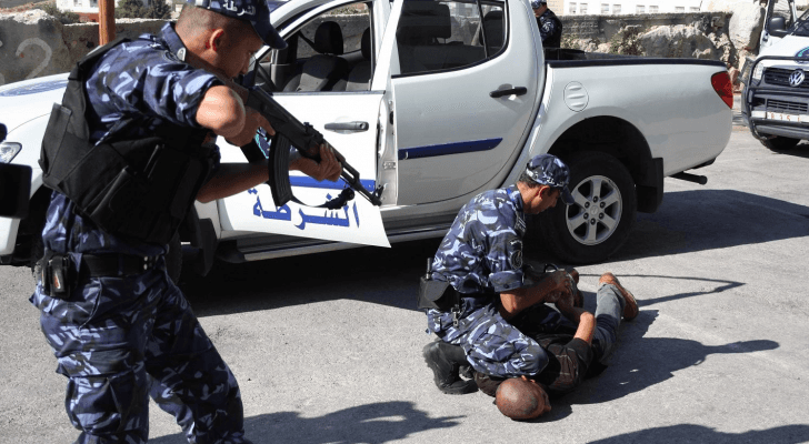 عناصر من الشرطة الفلسطينية