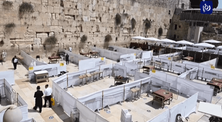 الاحتلال يضيق على المقدسيين بذريعة ما يسمى بعيد الغفران