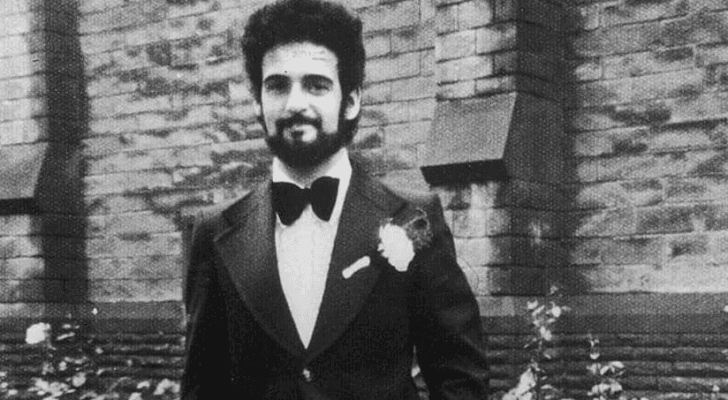 سفاح يوركشاير يوم زفافه في 1974.