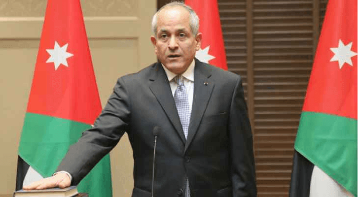 وزير الدولة لشؤون الإعلام والناطق الرسمي باسم الحكومة علي العايد