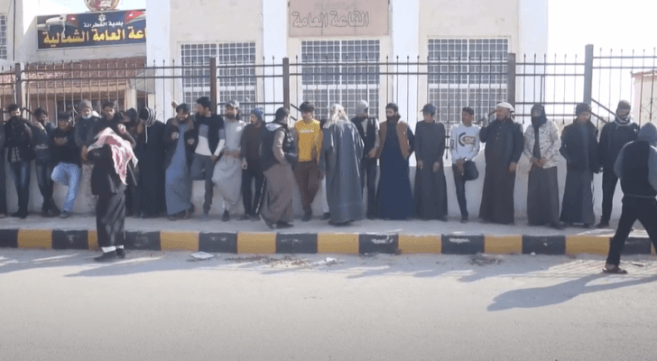من الوقفة الاحتجاجية