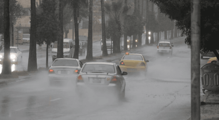 من العاصمة اليوم