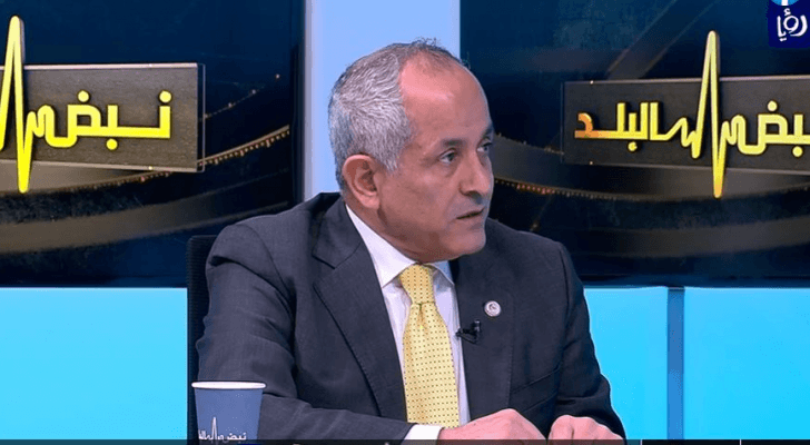 وزير الدولة لشؤون الإعلام الناطق الرسمي باسم الحكومة علي العايد