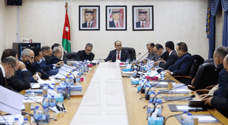 من الاجتماع