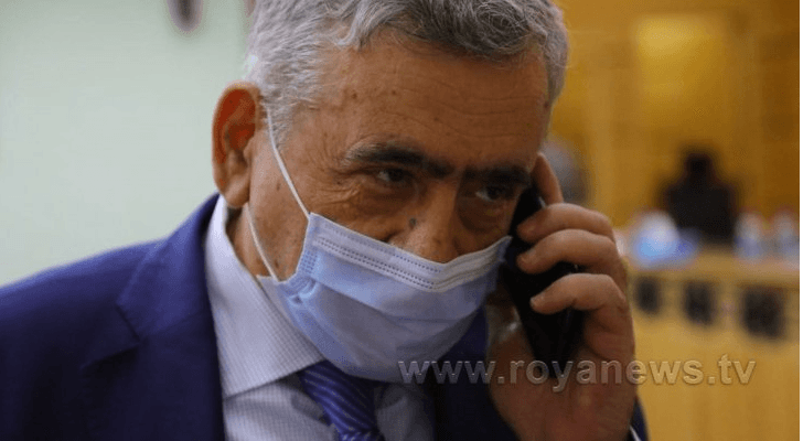 وزير الصحة نذير عبيدات