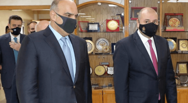 رئيس مجلس النواب المحامي عبد المنعم العودات