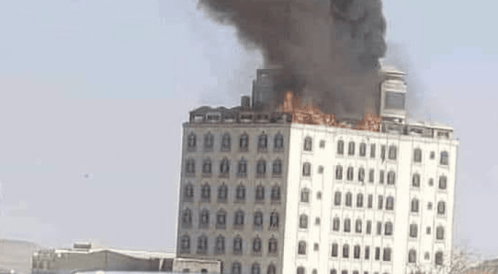 حريق في أحد فنادق مدينة صعدة اليمنية