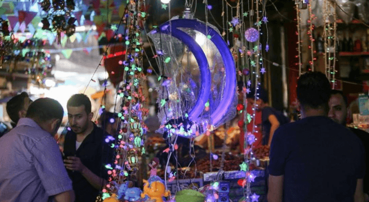 زينة رمضان في الأسواق الفلسطينية