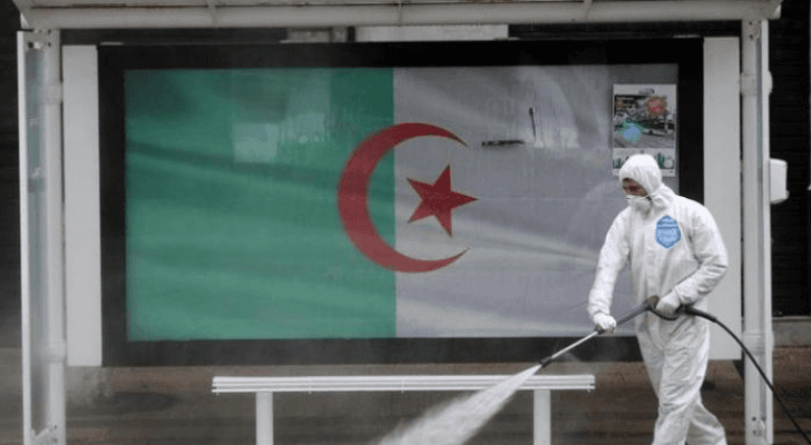 خلال عمليات تعقيم الأماكن العامة في الجزائر