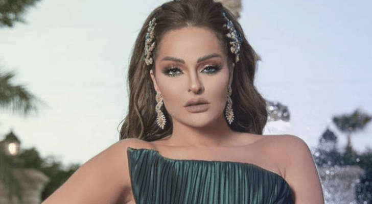 زين كرزون - أرشيف