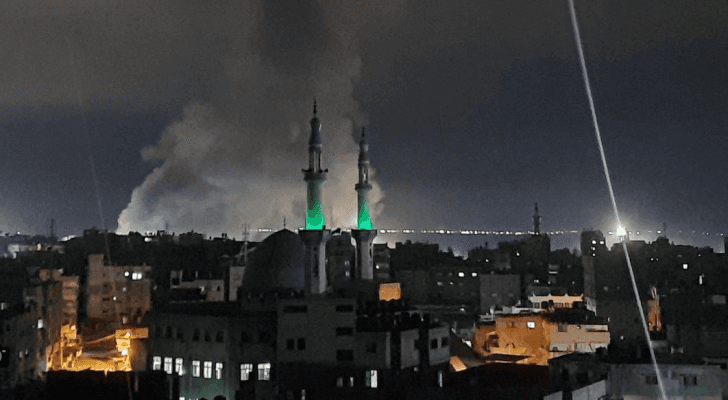 الصحة الفلسطينية: 4 شهداء و25 جريحا معظمهم أطفال ونساء بالغارات الأخيرة على غزة