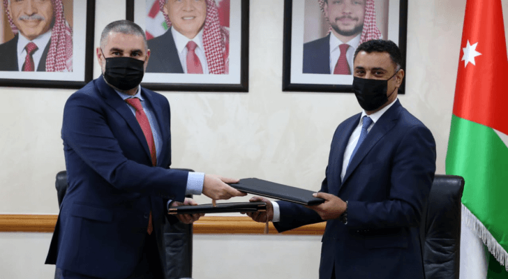مذكرة تفاهم بين مجلس النواب وصندوق الملك عبد الله لتنفيذ "الزمالة البرلمانية"