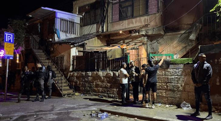 إصابات خلال اعتداء للمستوطنين على أهالي حي الشيخ جراح في القدس