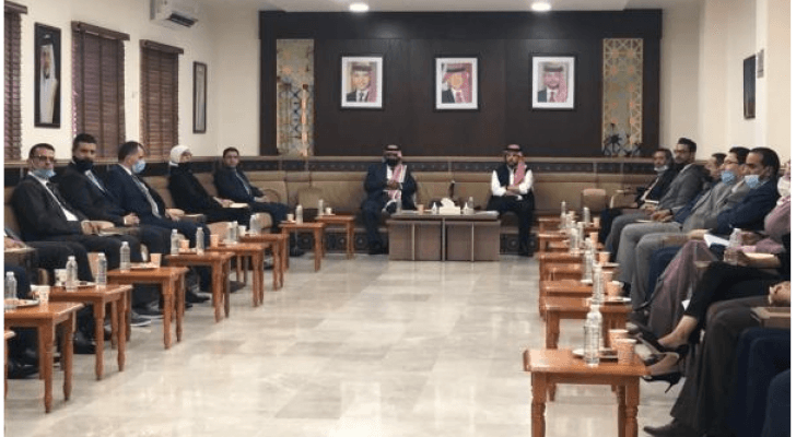 ولي العهد خلال حضوره اللقاء