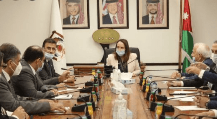 اجتماع وزيرة الصناعة مع الوفد السوري