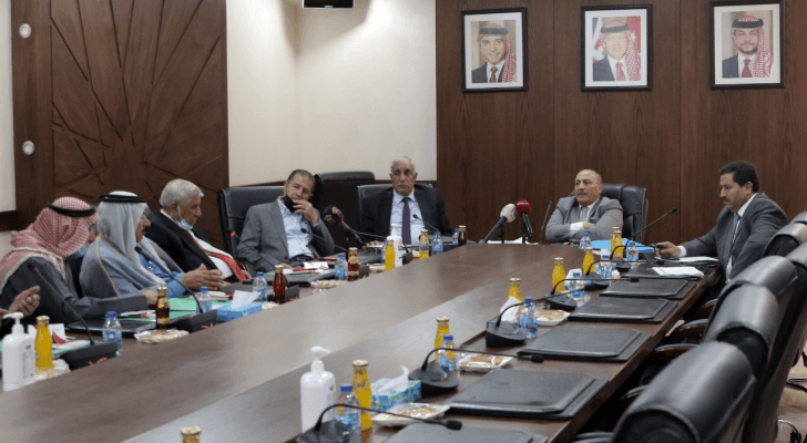 اللجنة النيابية المشتركة "القانونية والإدارية"