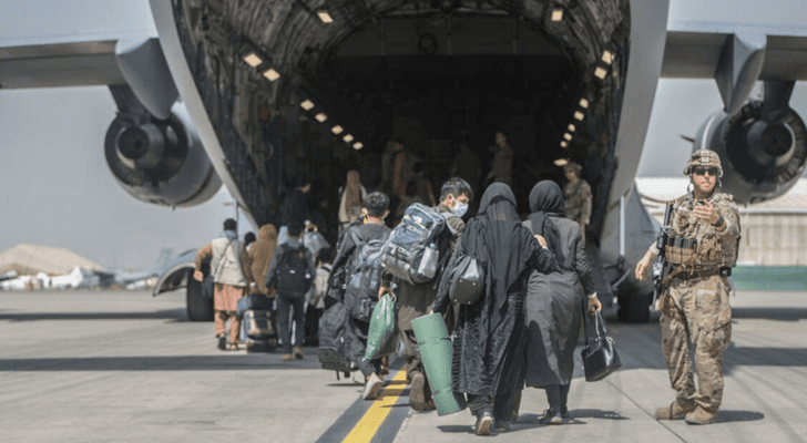 عمليات الإجلاء من مطار كابول