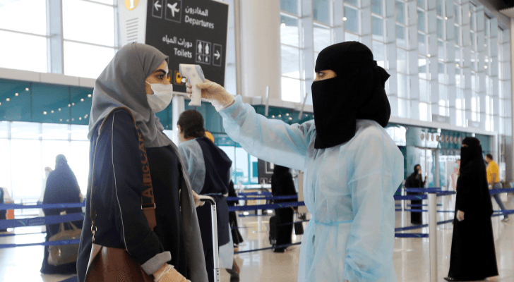 السعودية تقرر وقف تعليق القدوم إلى المملكة من 3 دول