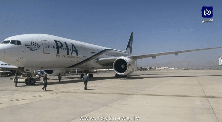 طائرة تجارية أجنبية تحط في مطار كابول لأول مرة منذ سيطرة طالبان