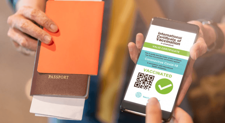 واستثنى التوجيه من لديهم حالات خاصة تمنع تلقيحهم والمصابين خلال الأشهر الثلاثة السابقة (