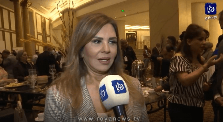 الفنانة السورية سلمى المصري