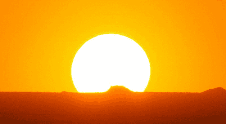 الشمس - تعبيرية