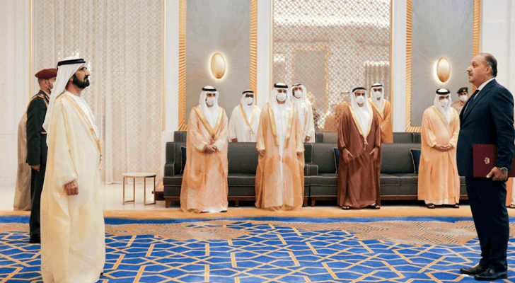 ابن راشد يتسلم أوراق اعتماد السفير الأردني