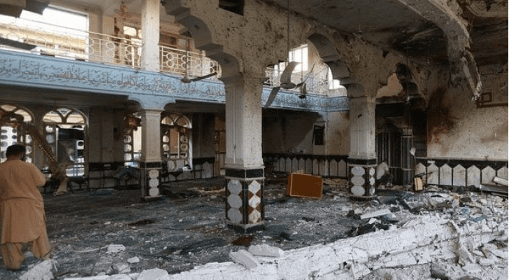 قتلى وجرحى بانفجار مسجد في أثناء صلاة الجمعة بأفغانستان
