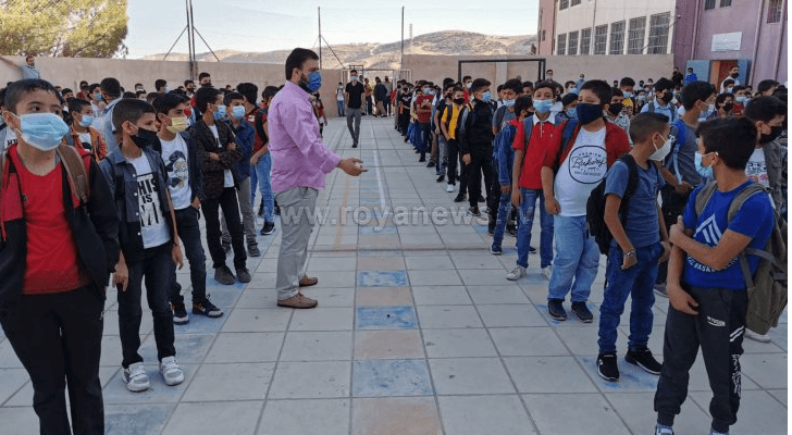 التربية لرؤيا: لا عودة نهائيا الى التعليم عن بعد