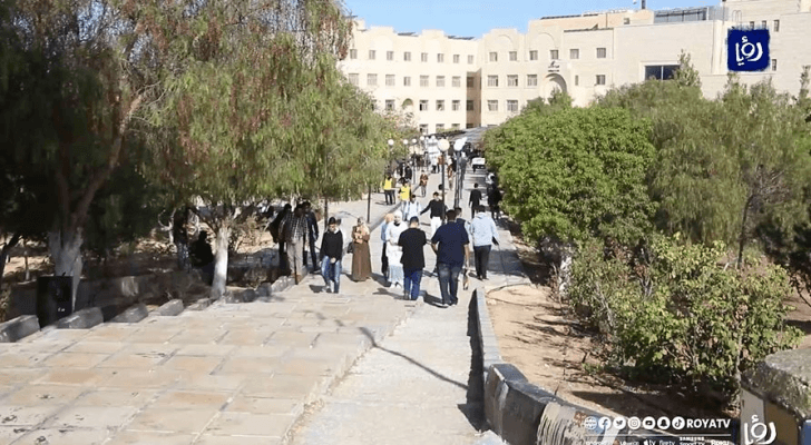 أسبوعان على عودة الجامعات.. التزام متفاوت بالتعليمات الصحية