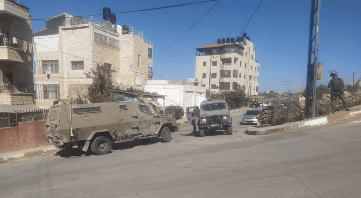 الاحتلال تقتحم المنطقة الصناعية في مدينة البيرة