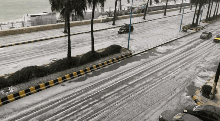 صورة للثلوج في الاسكندرية