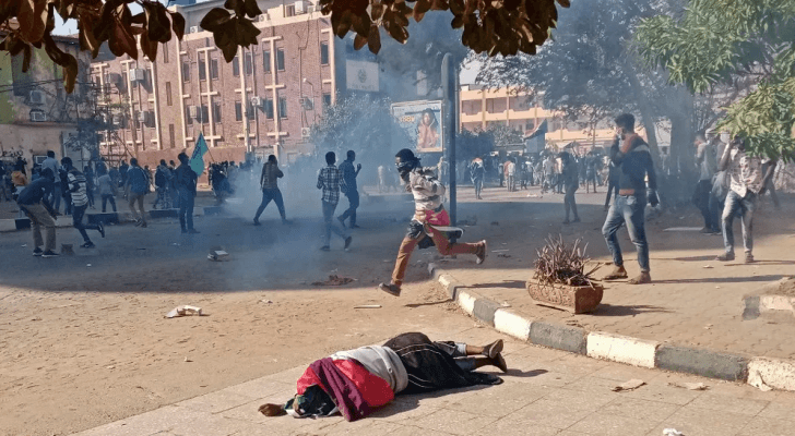 تقرير: اغتصاب وقتل محتجين في السوادن وعنف مفرط