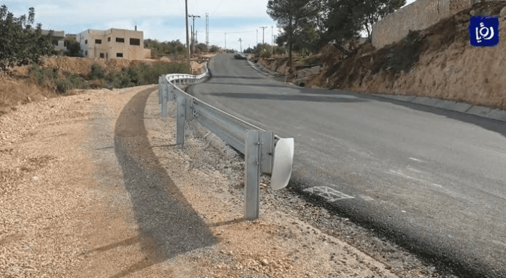 مخاوف من تجدد الانهيارات على طريق تبنة