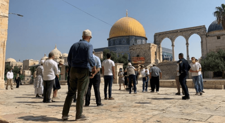 مستوطنون يهود يقتحمون باحات المسجد الأقصى بحراسة شرطة الاحتلال الإسرائيلي - أرشيفية